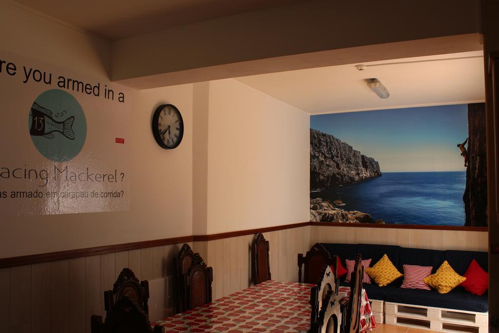 Racing Mackerel Hostel Лагуш Экстерьер фото